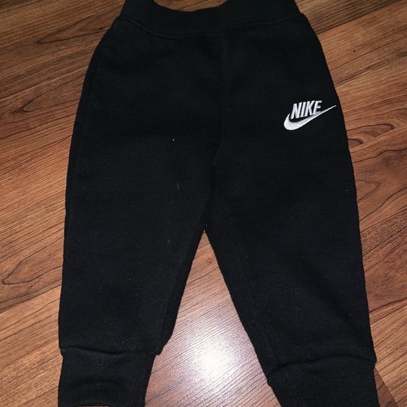 baby nike joggers